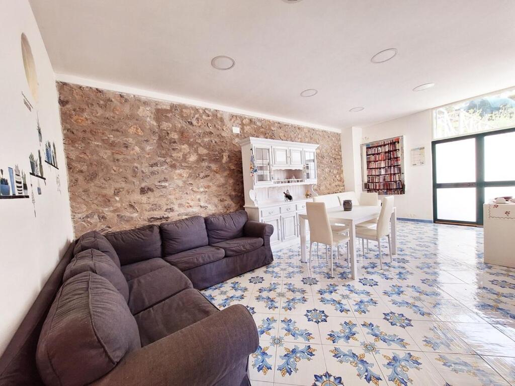 Villa Lucia كونكا دي ماريني المظهر الخارجي الصورة